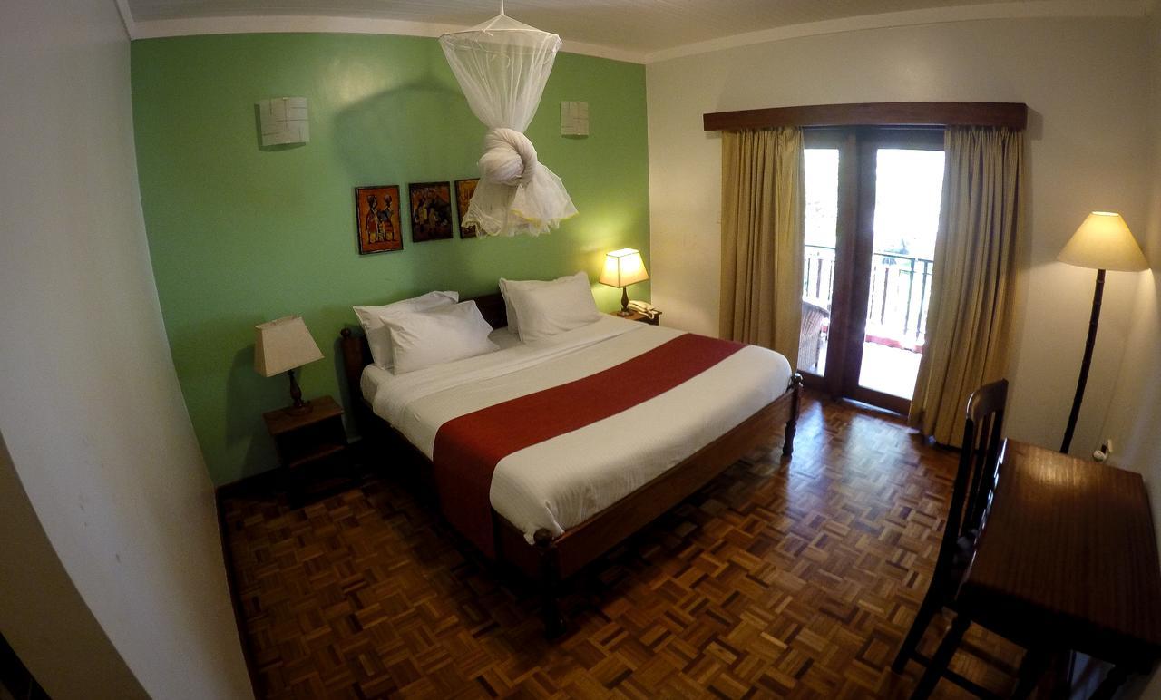 Amani Gardens Inn Найроби Экстерьер фото