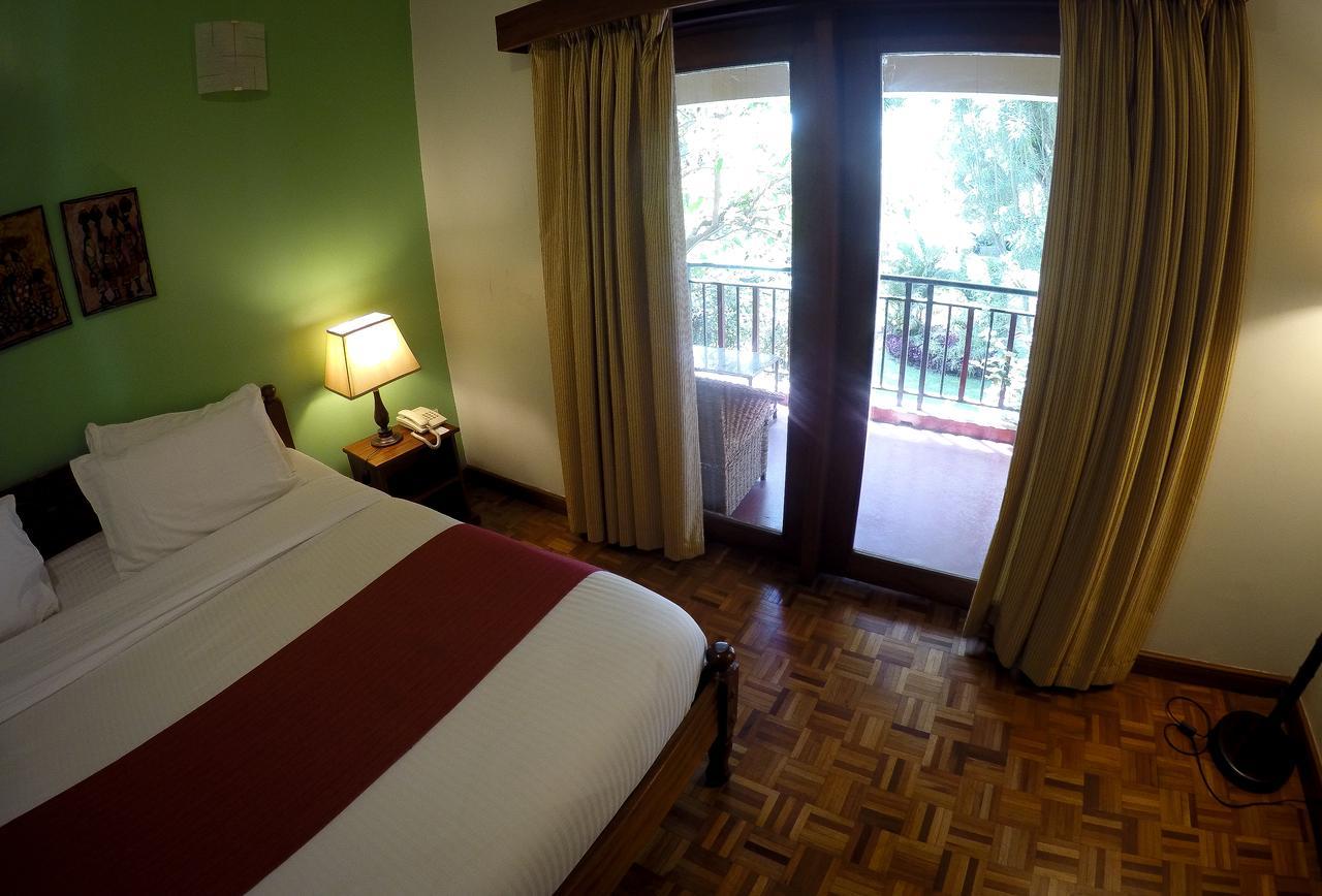 Amani Gardens Inn Найроби Экстерьер фото