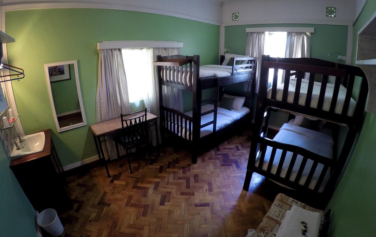 Amani Gardens Inn Найроби Экстерьер фото